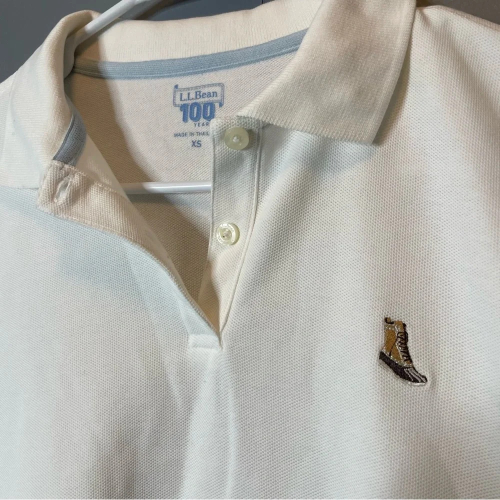 LL Bean Polo White 100 Year Edition With Boot logo embroidered women’s size xs - Picture 5 of 10